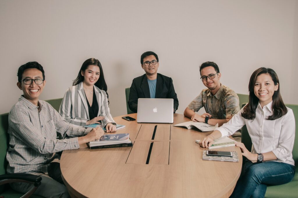 chandra putra gikffmfseyu unsplash